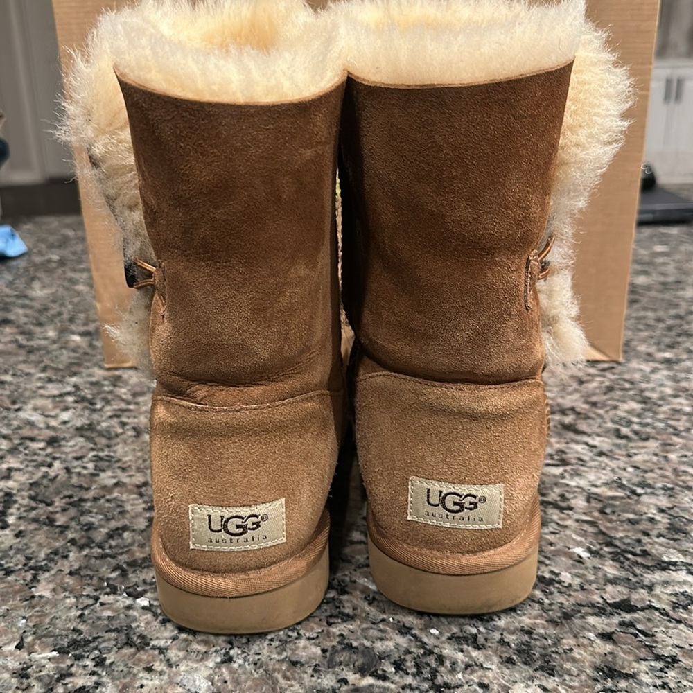 UGG Bailey Button boots - Picture 5 of 8
